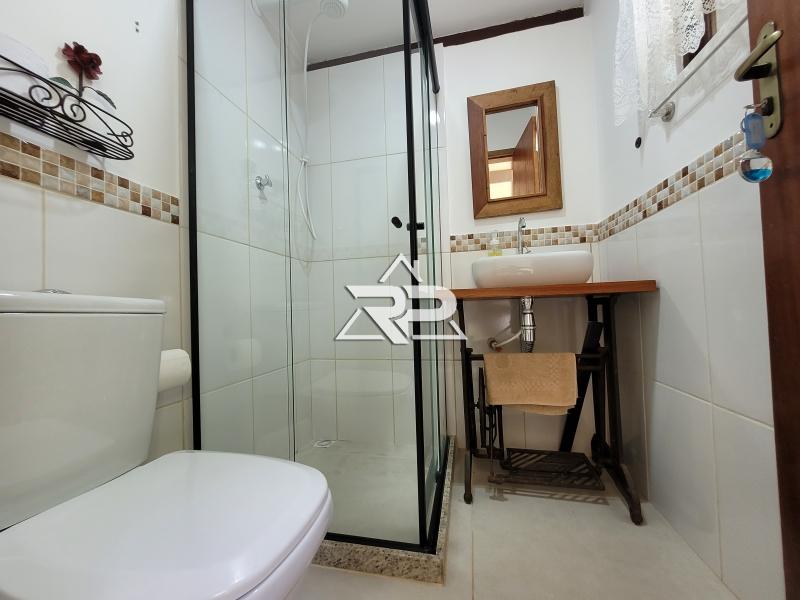 Comprar Casa em Pedro do Rio, Petrópolis/RJ - Renata Pereira Corretora