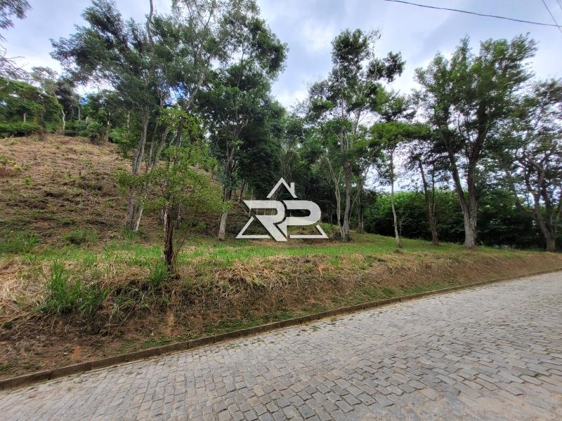 Comprar Terreno Residencial em Pedro do Rio, Petrópolis/RJ - Renata Pereira Corretora