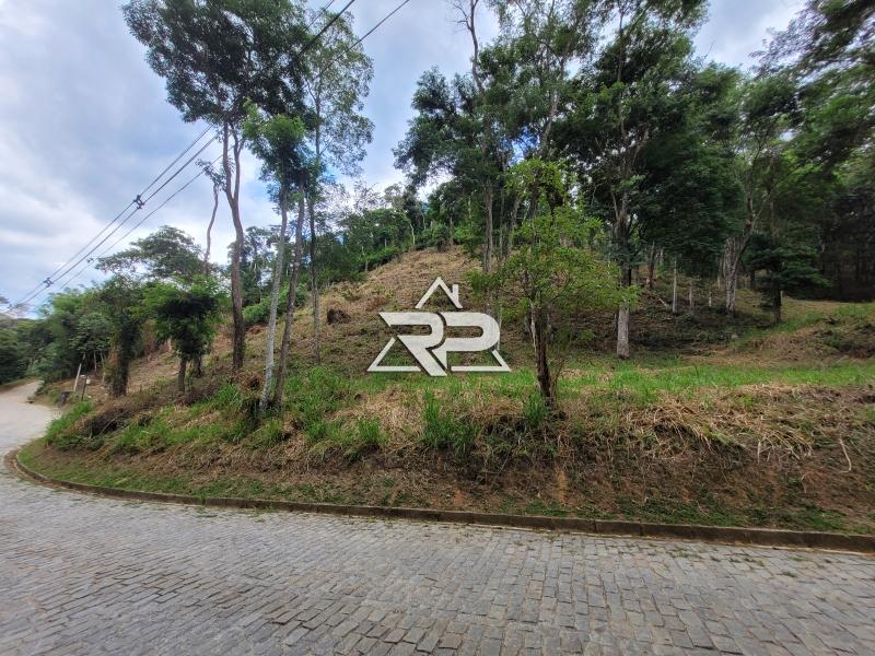 Comprar Terreno Residencial em Pedro do Rio, Petrópolis/RJ - Renata Pereira Corretora