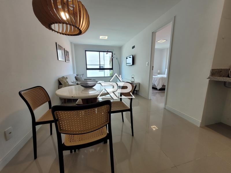 Comprar Apartamento em Itaipava, Petrópolis/RJ - Renata Pereira Corretora