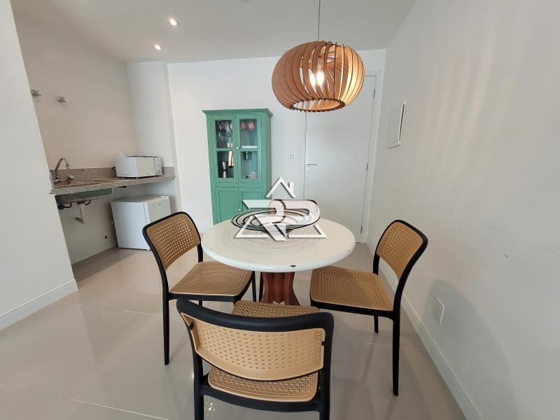 Comprar Apartamento em Itaipava, Petrópolis/RJ - Renata Pereira Corretora