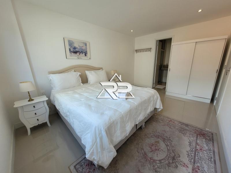 Comprar Apartamento em Itaipava, Petrópolis/RJ - Renata Pereira Corretora