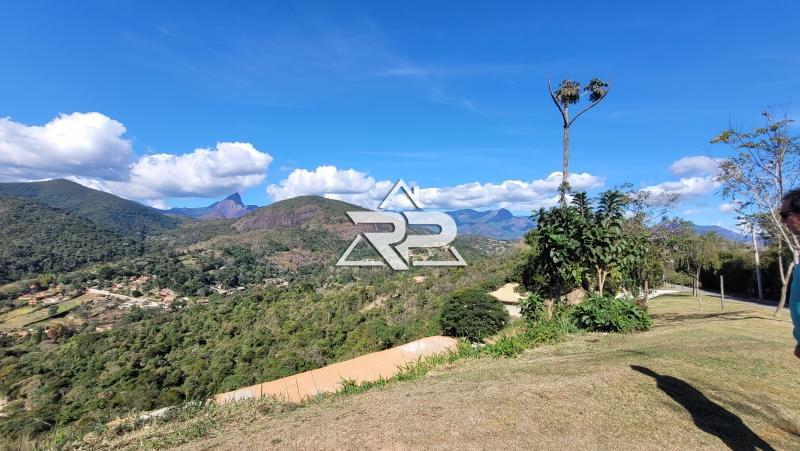 Comprar Terreno Residencial em Itaipava, Petrópolis/RJ - Renata Pereira Corretora
