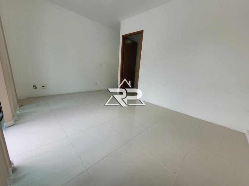 Comprar Apartamento em Itaipava, Petrópolis/RJ - Renata Pereira Corretora