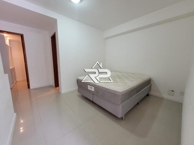 Comprar Apartamento em Itaipava, Petrópolis/RJ - Renata Pereira Corretora