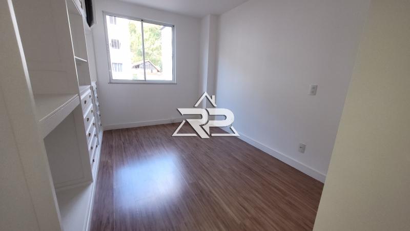 Comprar Apartamento em Corrêas, Petrópolis/RJ - Renata Pereira Corretora