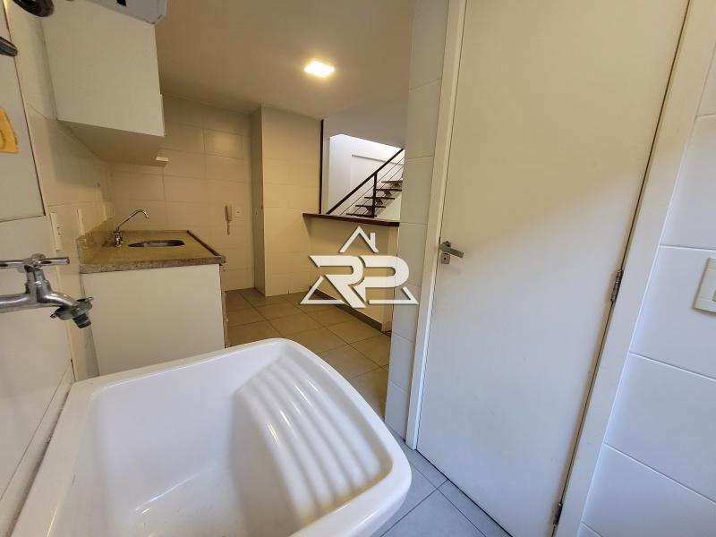 Comprar Apartamento em Corrêas, Petrópolis/RJ - Renata Pereira Corretora