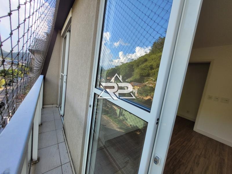 Comprar Apartamento em Corrêas, Petrópolis/RJ - Renata Pereira Corretora