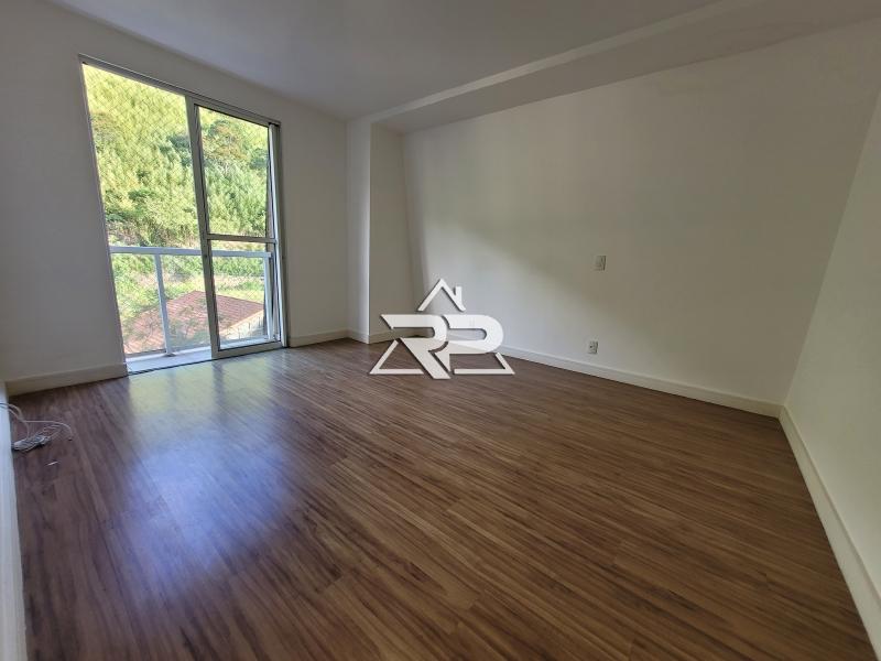 Comprar Apartamento em Corrêas, Petrópolis/RJ - Renata Pereira Corretora