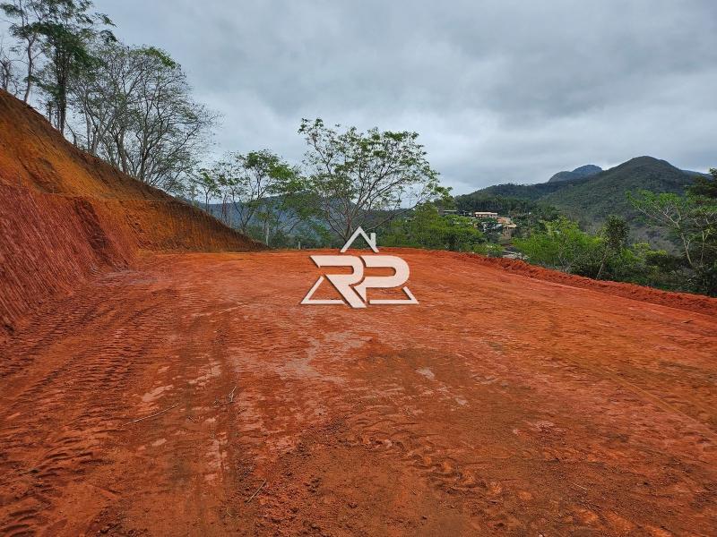 Comprar Terreno Residencial em Itaipava, Petrópolis/RJ - Renata Pereira Corretora
