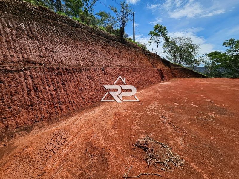 Comprar Terreno Residencial em Itaipava, Petrópolis/RJ - Renata Pereira Corretora