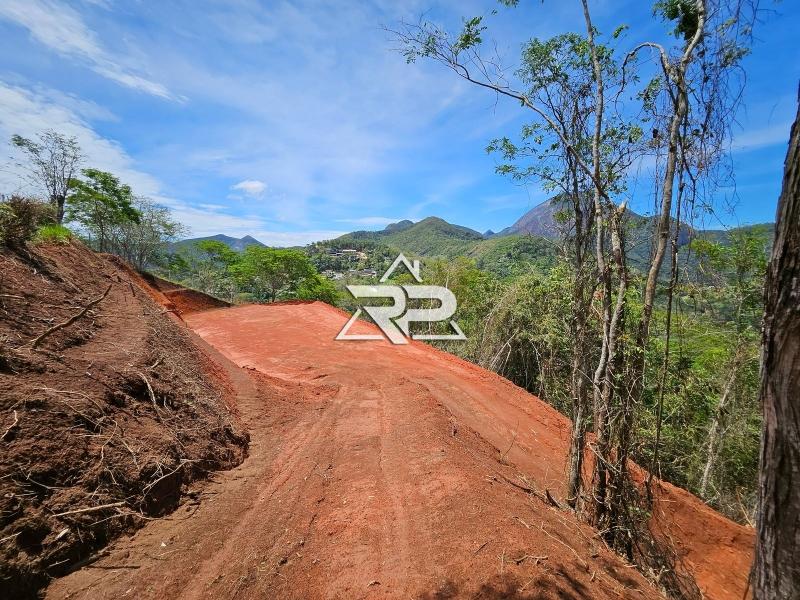 Comprar Terreno Residencial em Itaipava, Petrópolis/RJ - Renata Pereira Corretora