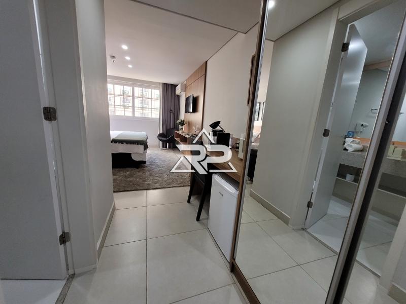 Comprar Studio em Itaipava, Petrópolis/RJ - Renata Pereira Corretora