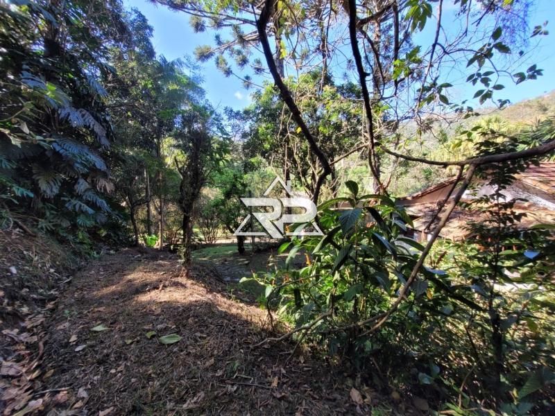 Comprar Casa em Pedro do Rio, Petrópolis/RJ - Renata Pereira Corretora