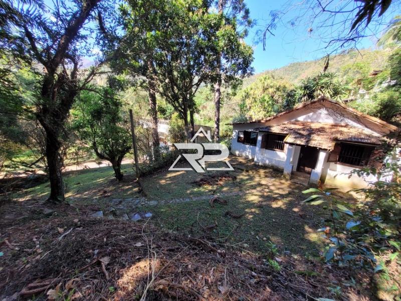 Comprar Casa em Pedro do Rio, Petrópolis/RJ - Renata Pereira Corretora
