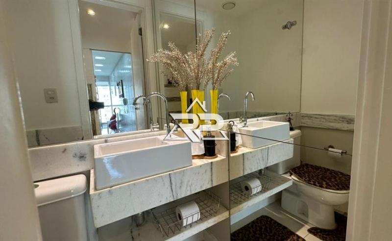 Comprar Apartamento em Barra da Tijuca, Rio de Janeiro/RJ - Renata Pereira Corretora