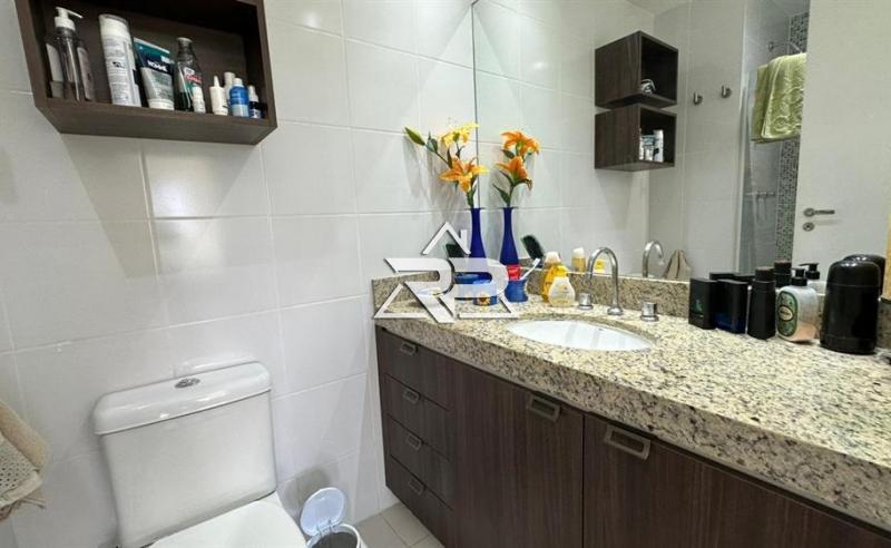 Comprar Apartamento em Barra da Tijuca, Rio de Janeiro/RJ - Renata Pereira Corretora