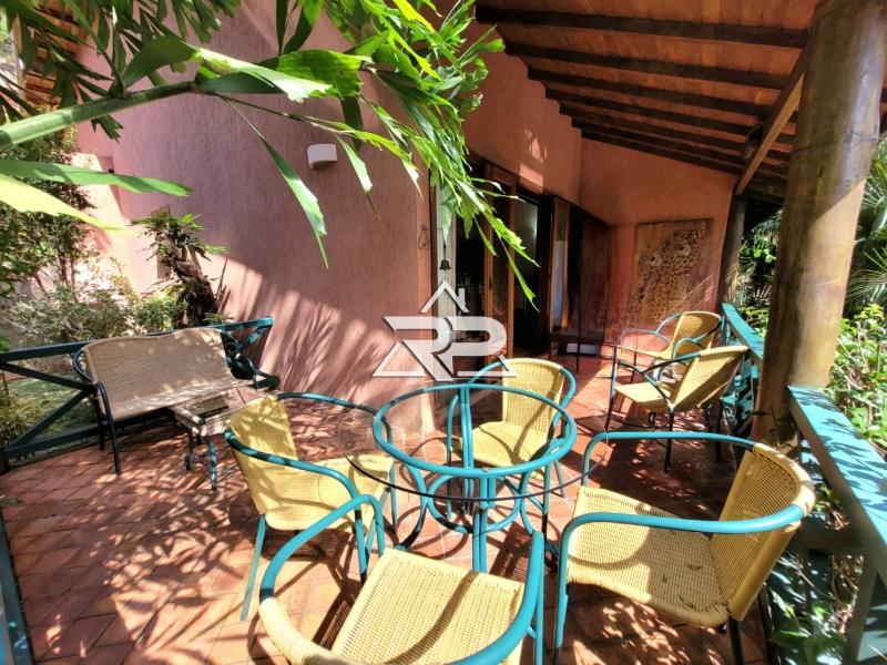 Comprar Flat em Araras, Petrópolis/RJ - Renata Pereira Corretora