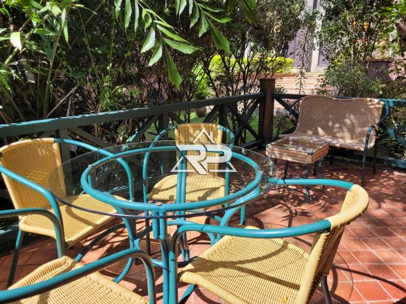 Comprar Flat em Araras, Petrópolis/RJ - Renata Pereira Corretora