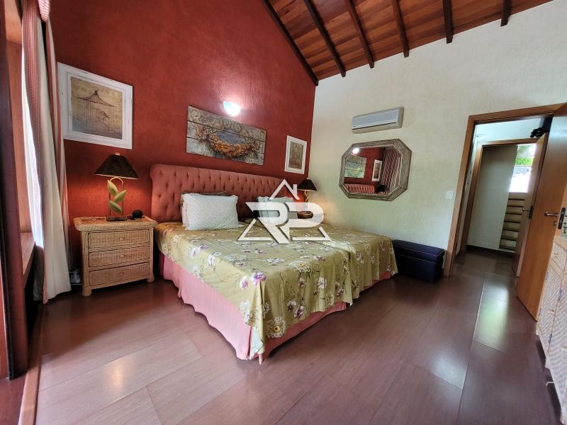 Comprar Flat em Araras, Petrópolis/RJ - Renata Pereira Corretora