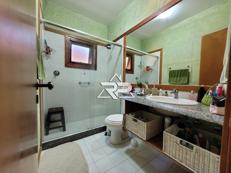 Comprar Flat em Araras, Petrópolis/RJ - Renata Pereira Corretora