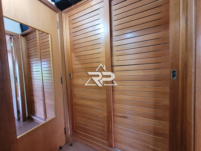 Comprar Flat em Araras, Petrópolis/RJ - Renata Pereira Corretora