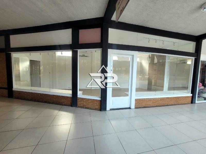 Apartamento à venda em Itaipava, Petrópolis - RJ