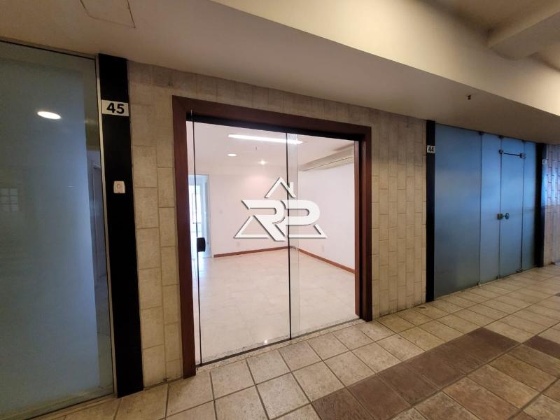 Alugar Sala em Itaipava, Petrópolis/RJ - Renata Pereira Corretora