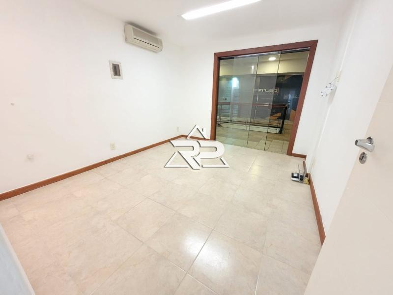 Alugar Sala em Itaipava, Petrópolis/RJ - Renata Pereira Corretora