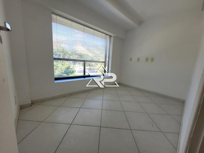 Alugar Sala em Itaipava, Petrópolis/RJ - Renata Pereira Corretora