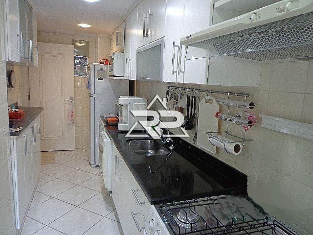 Comprar Apartamento em Itaipava, Petrópolis/RJ - Renata Pereira Corretora