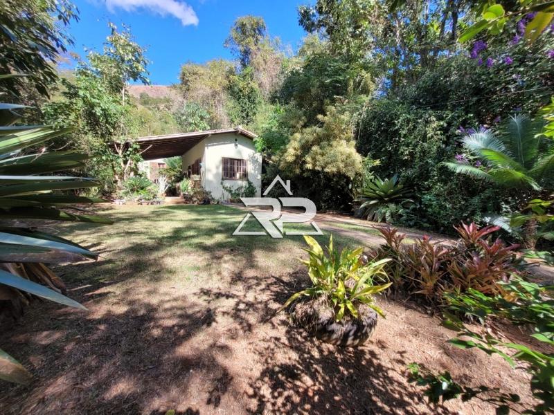 Comprar Casa em Secretário, Petrópolis/RJ - Renata Pereira Corretora