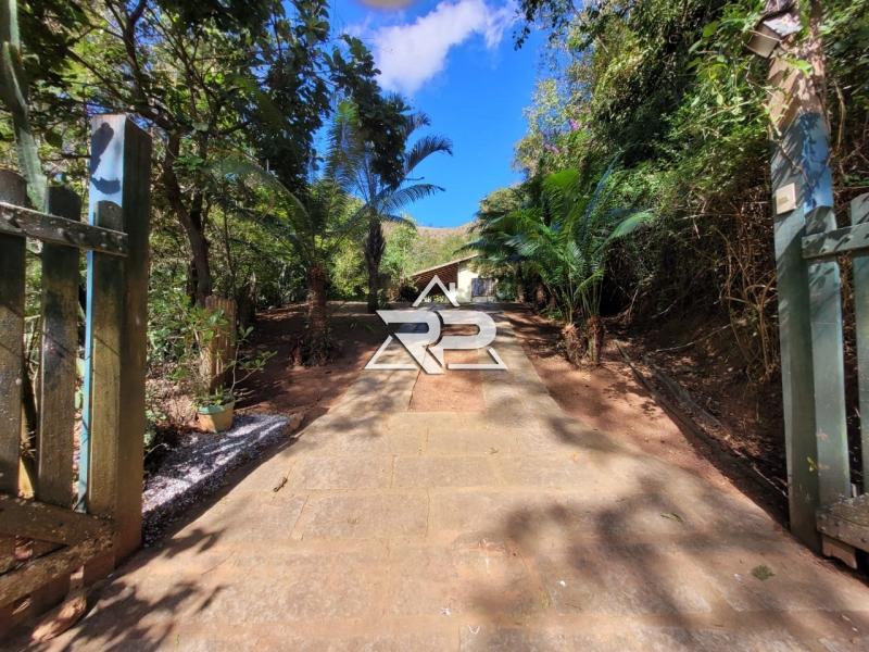 Comprar Casa em Secretário, Petrópolis/RJ - Renata Pereira Corretora