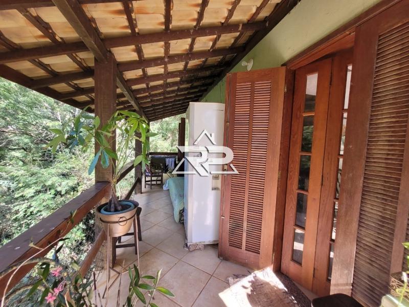 Comprar Casa em Secretário, Petrópolis/RJ - Renata Pereira Corretora