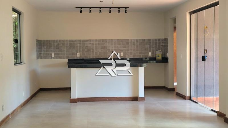 Comprar Casa em Itaipava, Petrópolis/RJ - Renata Pereira Corretora