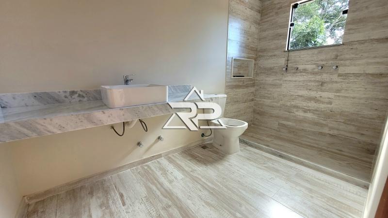 Comprar Casa em Itaipava, Petrópolis/RJ - Renata Pereira Corretora