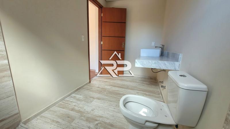 Comprar Casa em Itaipava, Petrópolis/RJ - Renata Pereira Corretora