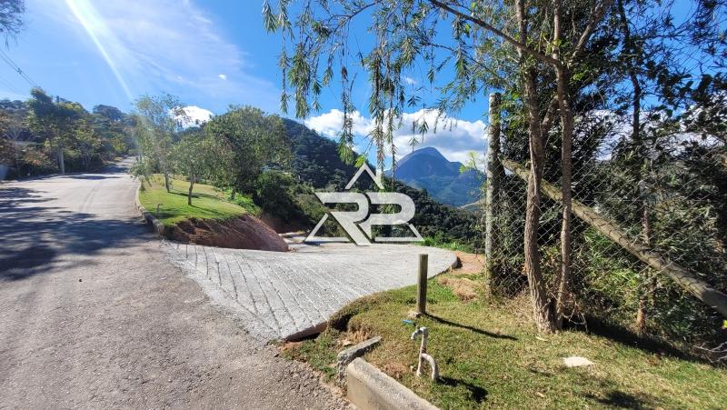 Comprar Terreno Residencial em Itaipava, Petrópolis/RJ - Renata Pereira Corretora