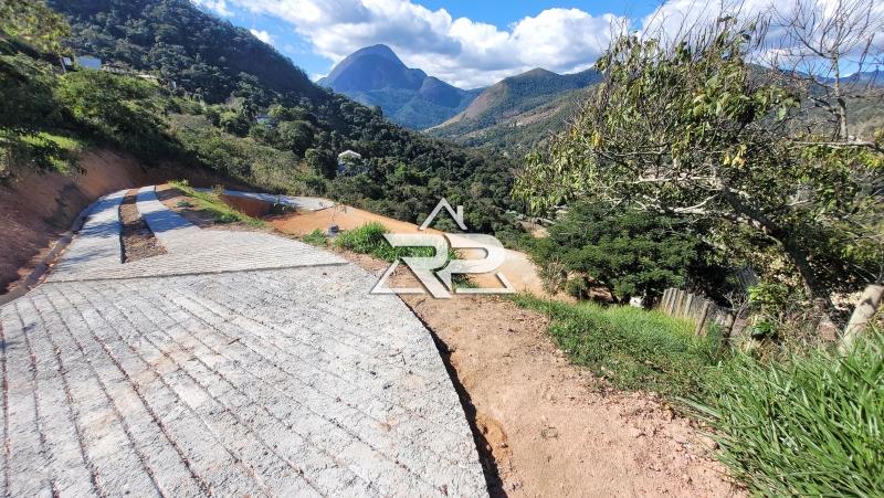 Comprar Terreno Residencial em Itaipava, Petrópolis/RJ - Renata Pereira Corretora