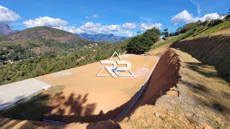 Comprar Terreno Residencial em Itaipava, Petrópolis/RJ - Renata Pereira Corretora