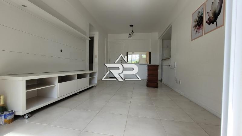 Comprar Apartamento em Itaipava, Petrópolis/RJ - Renata Pereira Corretora
