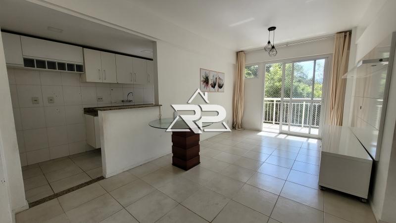 Comprar Apartamento em Itaipava, Petrópolis/RJ - Renata Pereira Corretora