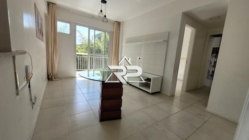Comprar Apartamento em Itaipava, Petrópolis/RJ - Renata Pereira Corretora