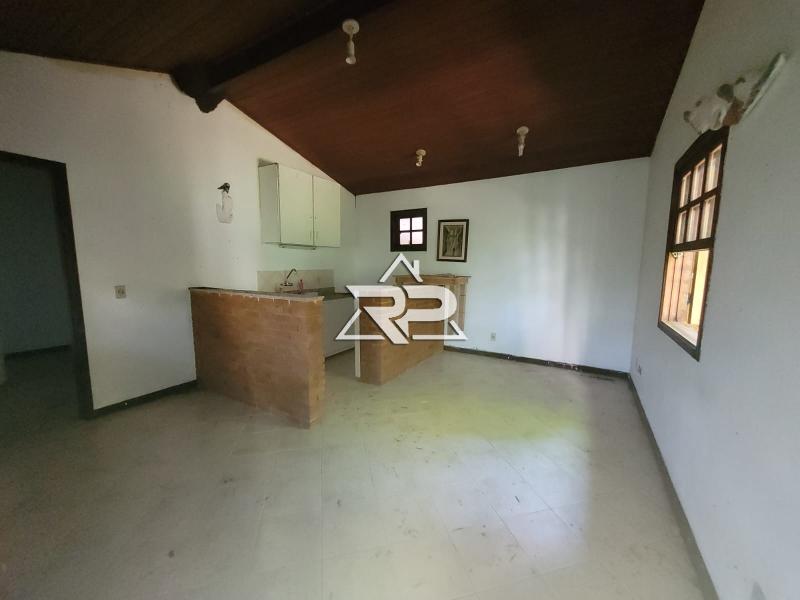 Comprar Casa em Itaipava, Petrópolis/RJ - Renata Pereira Corretora