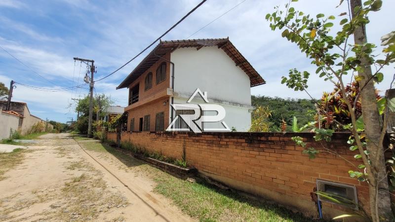 Comprar Casa em Pedro do Rio, Petrópolis/RJ - Renata Pereira Corretora