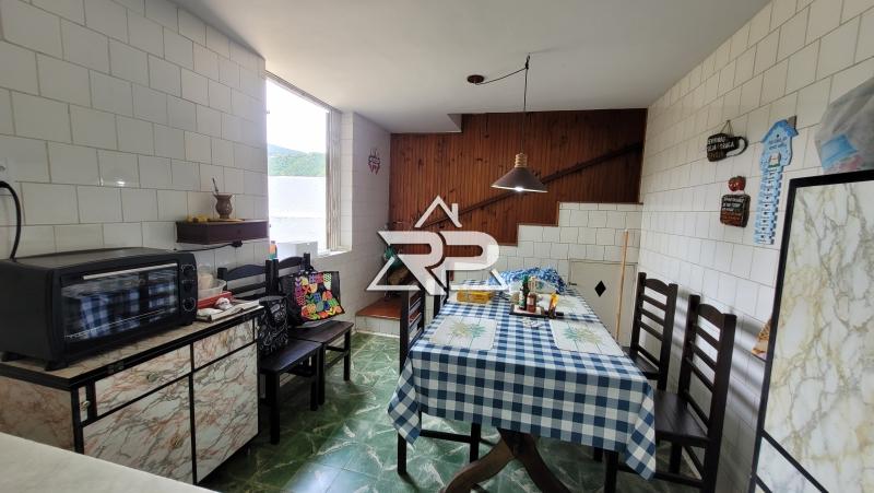 Comprar Casa em Pedro do Rio, Petrópolis/RJ - Renata Pereira Corretora