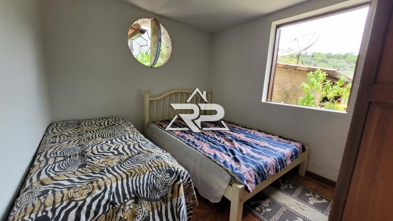 Comprar Casa em Pedro do Rio, Petrópolis/RJ - Renata Pereira Corretora