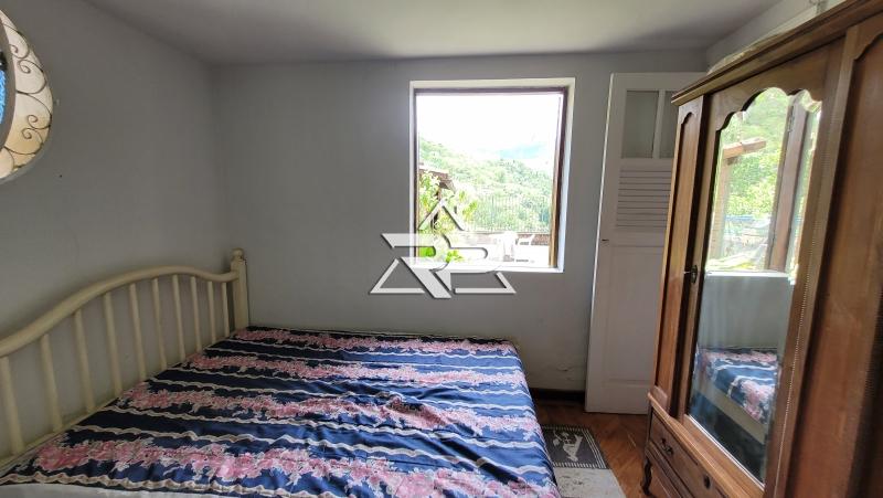 Comprar Casa em Pedro do Rio, Petrópolis/RJ - Renata Pereira Corretora