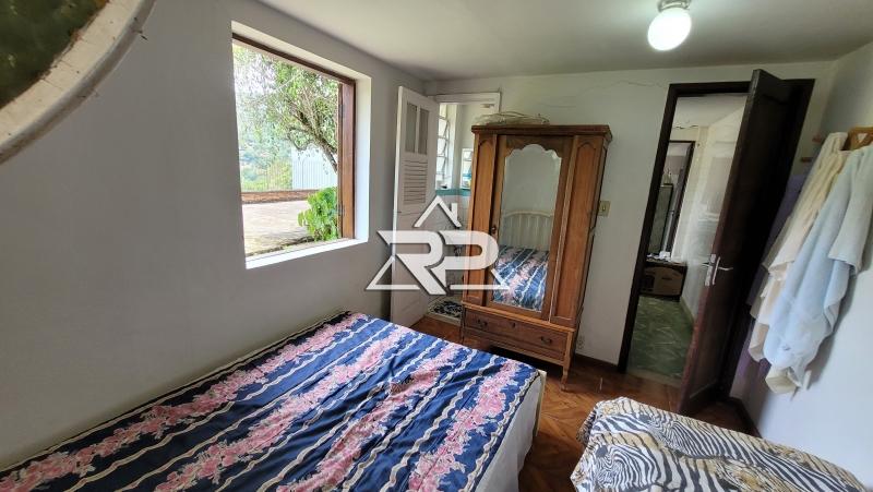 Comprar Casa em Pedro do Rio, Petrópolis/RJ - Renata Pereira Corretora