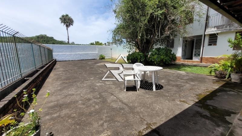 Comprar Casa em Pedro do Rio, Petrópolis/RJ - Renata Pereira Corretora